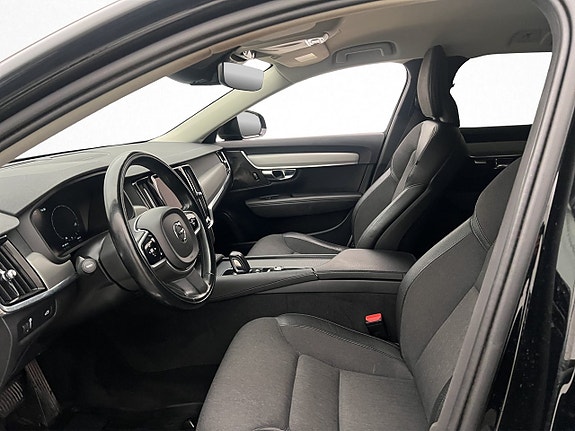 Volvo V90 14 of 30