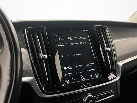 Volvo V90 24 of 30