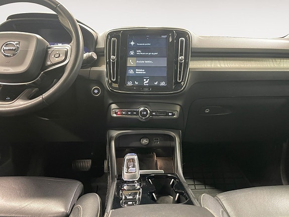 Volvo XC40 11 of 26