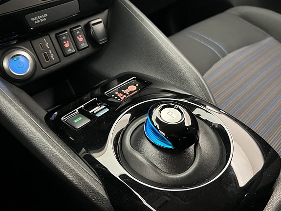 Nissan Leaf 26 of 30