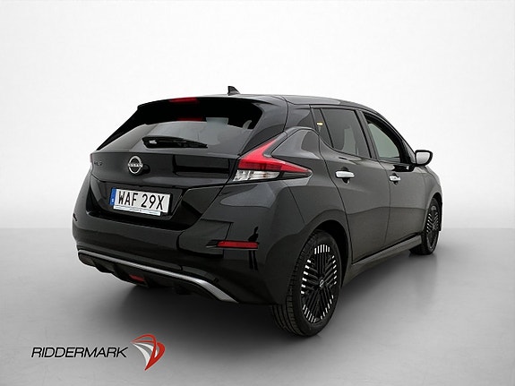 Nissan Leaf 9 of 30