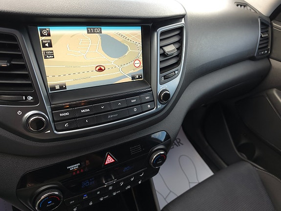 Hyundai Tucson 12 of 13
