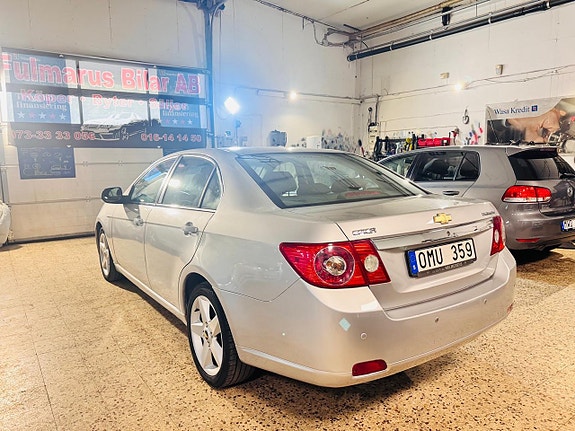 Chevrolet Epica 4 of 13