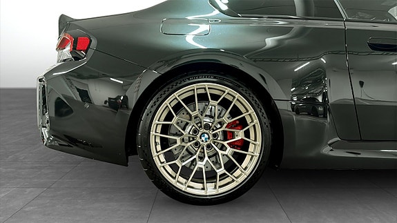 BMW M2 9 of 12