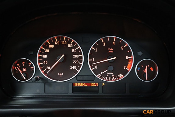 BMW 525 16 of 18