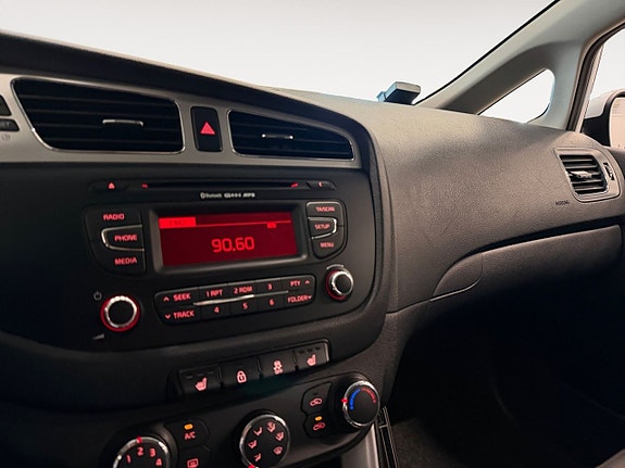 Kia Ceed 17 of 19