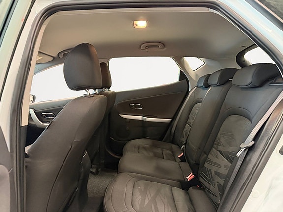 Kia Ceed 14 of 19