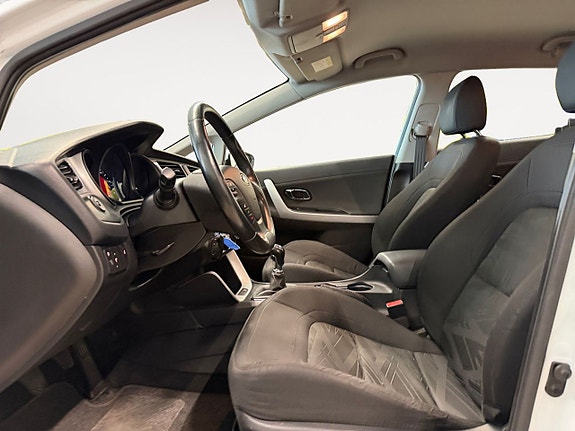Kia Ceed 9 of 19