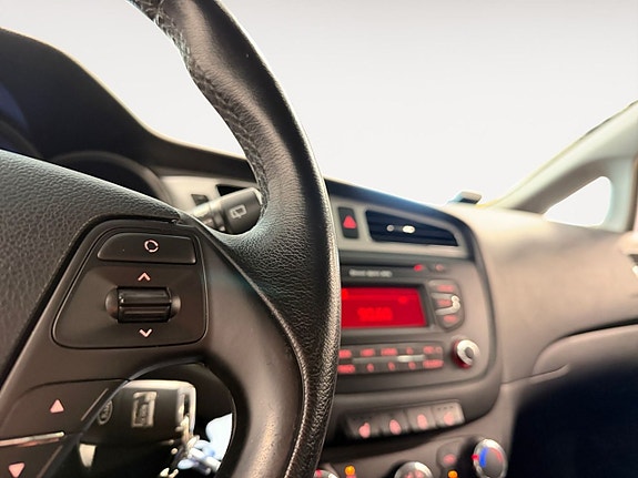 Kia Ceed 19 of 19