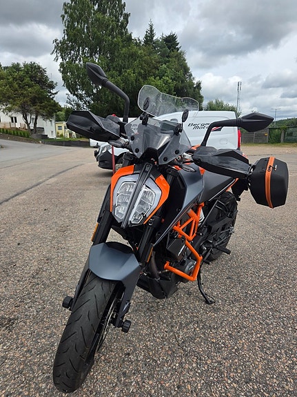 KTM 390 Duke -23 5 of 8