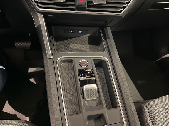 Seat Leon 10 of 19