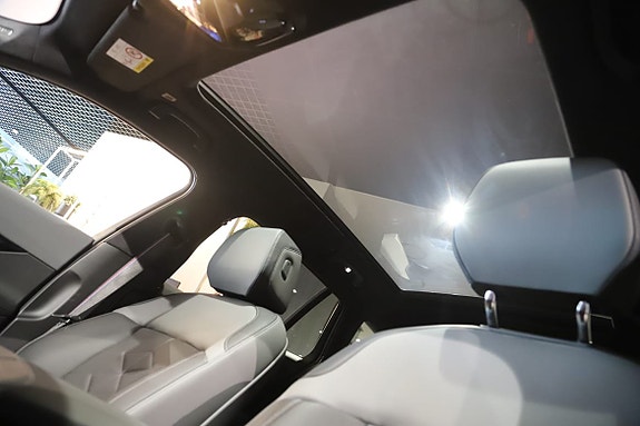 BMW 550e 10 of 19