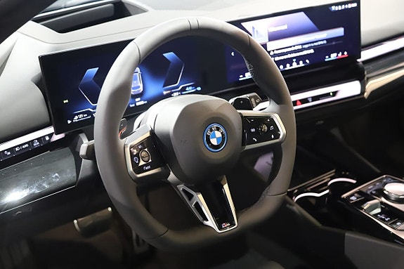 BMW 550e 8 of 19