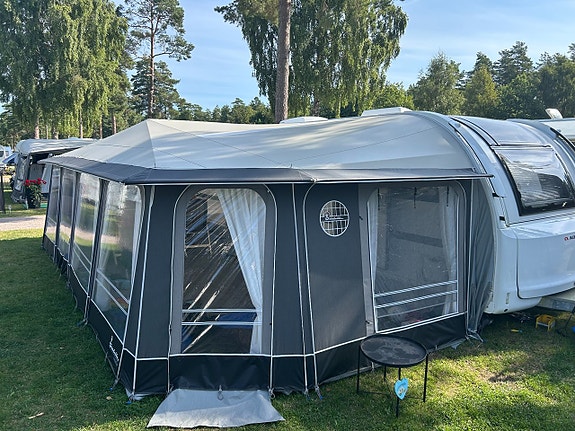 Adria Alpina 763 UK / Alde / Ac / Barnkammare / Ugn / micro / Förtält 23 of 23