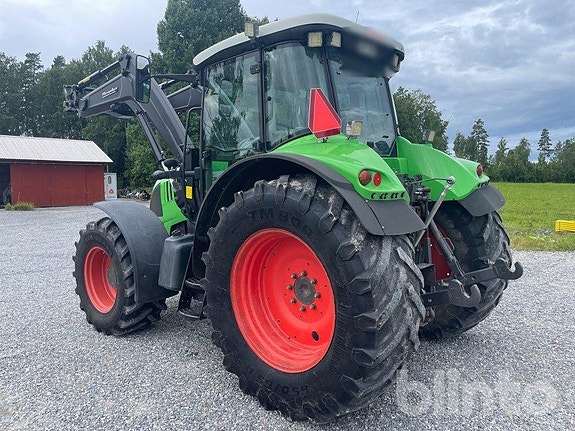 Traktor med lastare&frontlyft Claas Arion 640 2 of 6