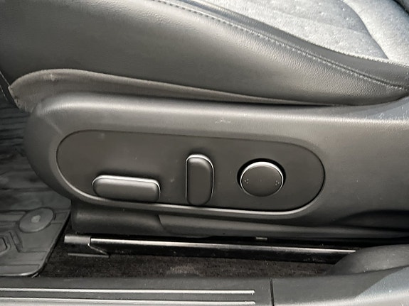 Hyundai Ioniq 5 12 of 30