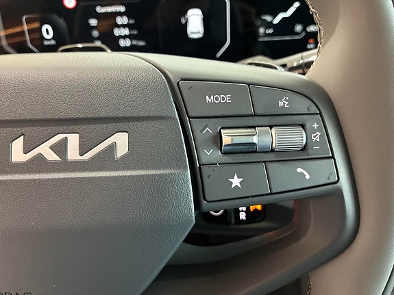 Kia EV3 11 of 18
