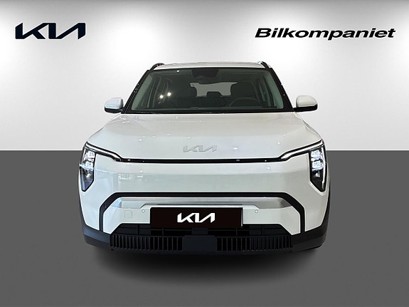 Kia EV3 2 of 18