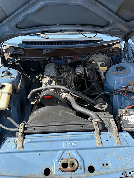 Volvo 242 7 of 11
