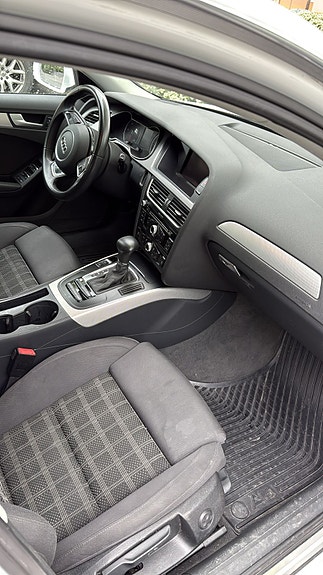 Audi A4 3 of 3