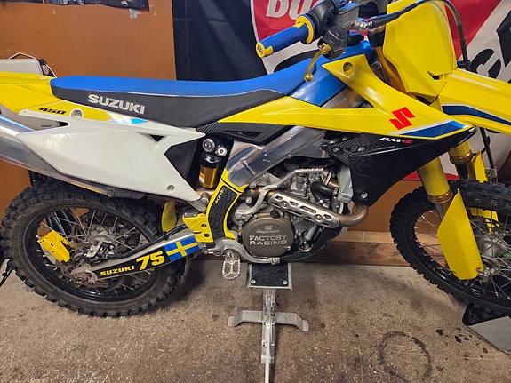 Suzuki Rmz 450 3 of 3