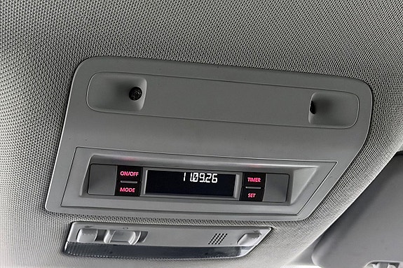 Volkswagen Amarok 27 of 29