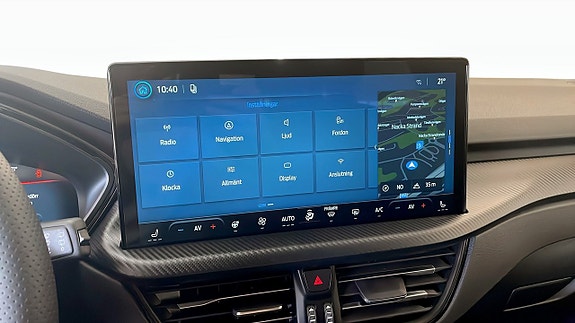 Ford Kuga 12 of 12