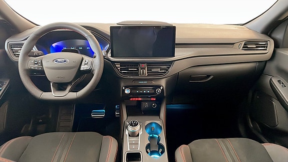 Ford Kuga 4 of 12