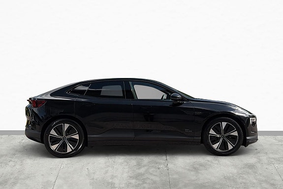 Polestar 4 4 of 16