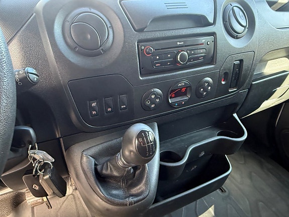Renault Master 15 of 20