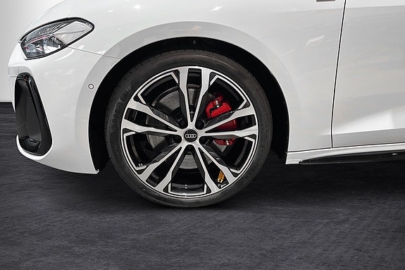 Audi A5 11 of 11
