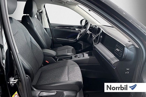 Volkswagen Tiguan 5 of 5