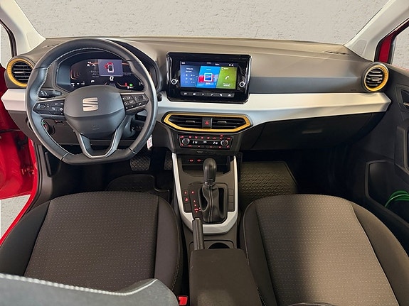 Seat Arona 5 of 14