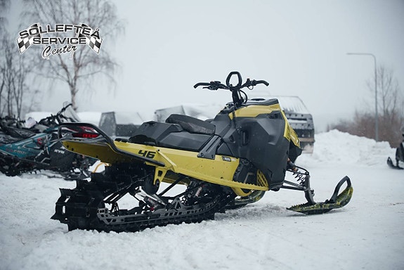 SKI-DOO FREERIDE 850 TURBO -25 4 of 6