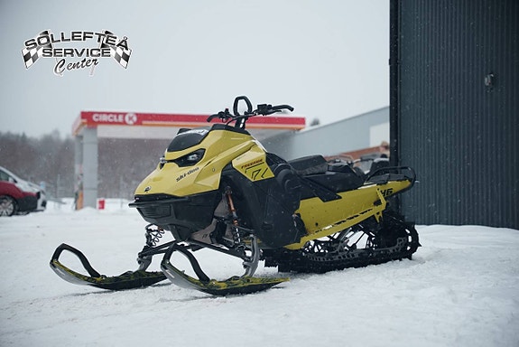 SKI-DOO FREERIDE 850 TURBO -25 2 of 6