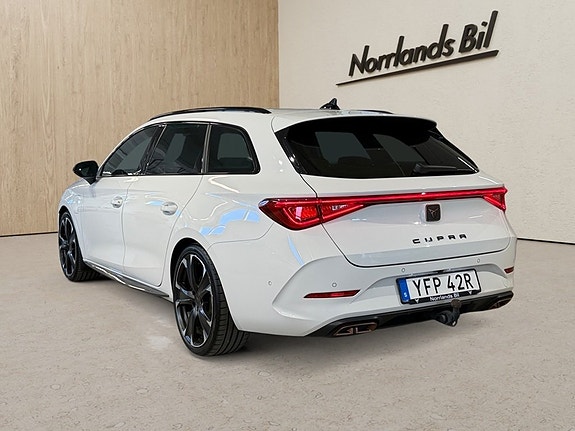 Cupra Leon 3 of 12