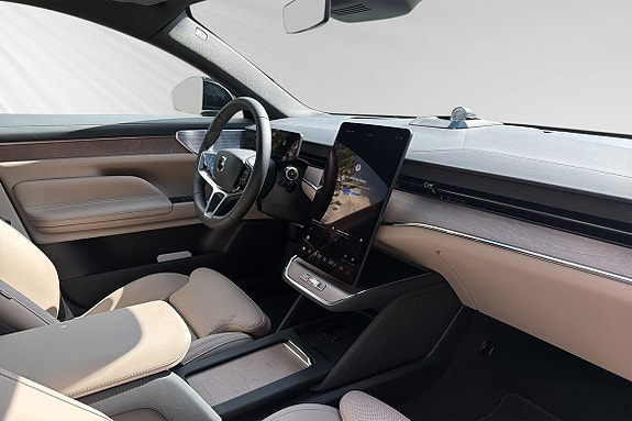 Volvo ES90 12 of 14