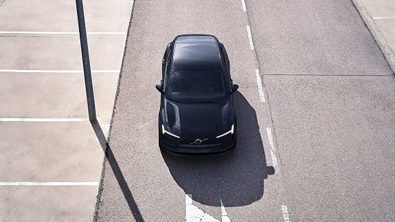 Volvo EX30 9 of 30