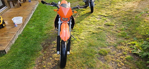 KTM 625 SMC 3 of 7