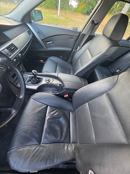 BMW 525i 6 of 13