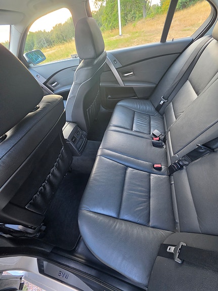 BMW 525i 7 of 13