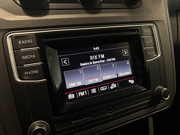 Volkswagen Caddy Maxi 14 of 16
