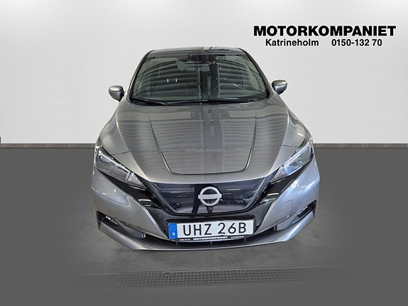 Nissan Leaf 2 of 15