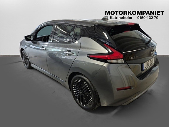 Nissan Leaf 6 of 15