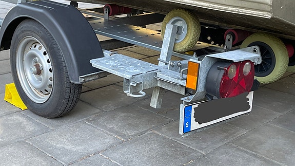 Fin Buster LX 2017 (98 tim) + Yamaha F60 & 80-trailer – Komplett paket  8 of 11
