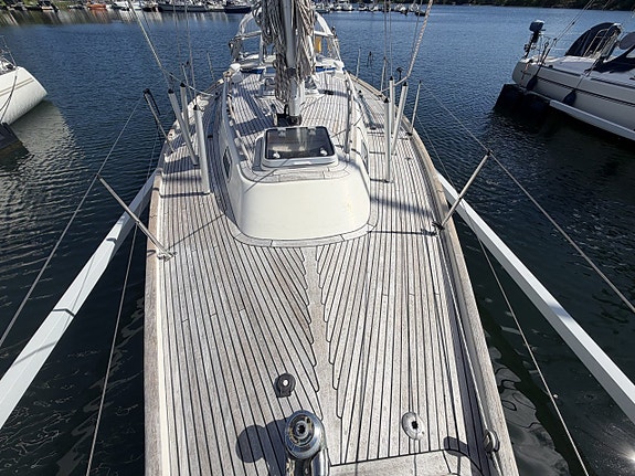 Hallberg-Rassy 34 6 of 24