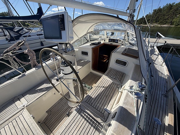 Hallberg-Rassy 34 12 of 24