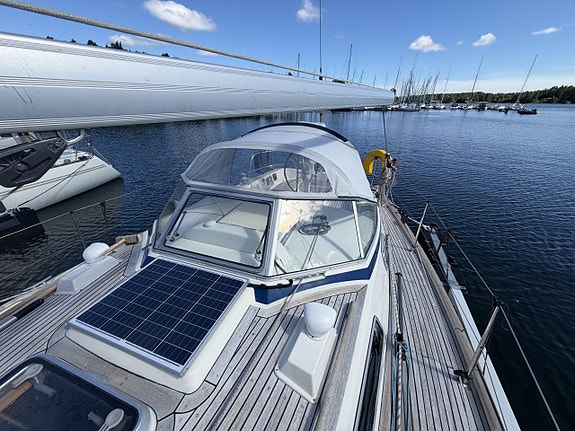 Hallberg-Rassy 34 10 of 24