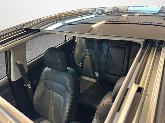Kia Sportage 2 of 25