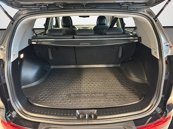 Kia Sportage 25 of 25